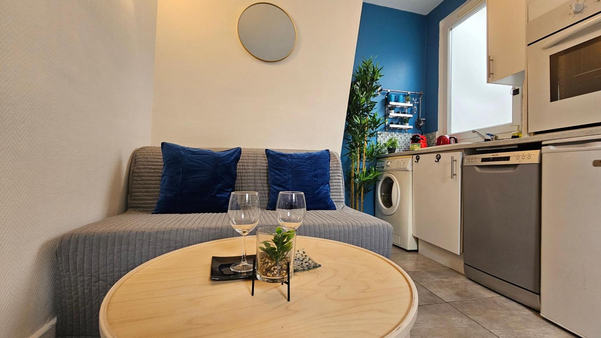 Renove Parisien En Plein Coeur De L'ile Saint-louis Juste En Face De Notre-dame ! Apartment *